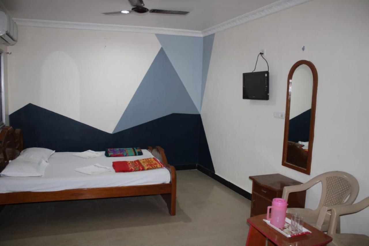 Hotel Sudhiksha Deluxe Rāmeswaram Extérieur photo