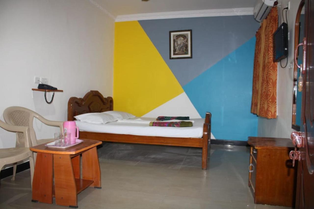 Hotel Sudhiksha Deluxe Rāmeswaram Extérieur photo
